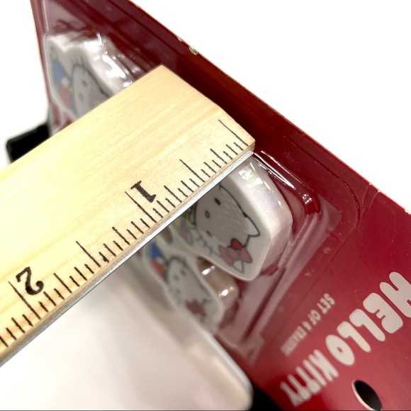 Hello Kitty Sanrio Kids Set Of 4 Erasers For School Home Classroom New - Picture 10 of 10